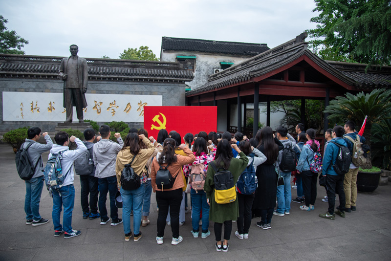 1556508736109477.jpg 2.jpg